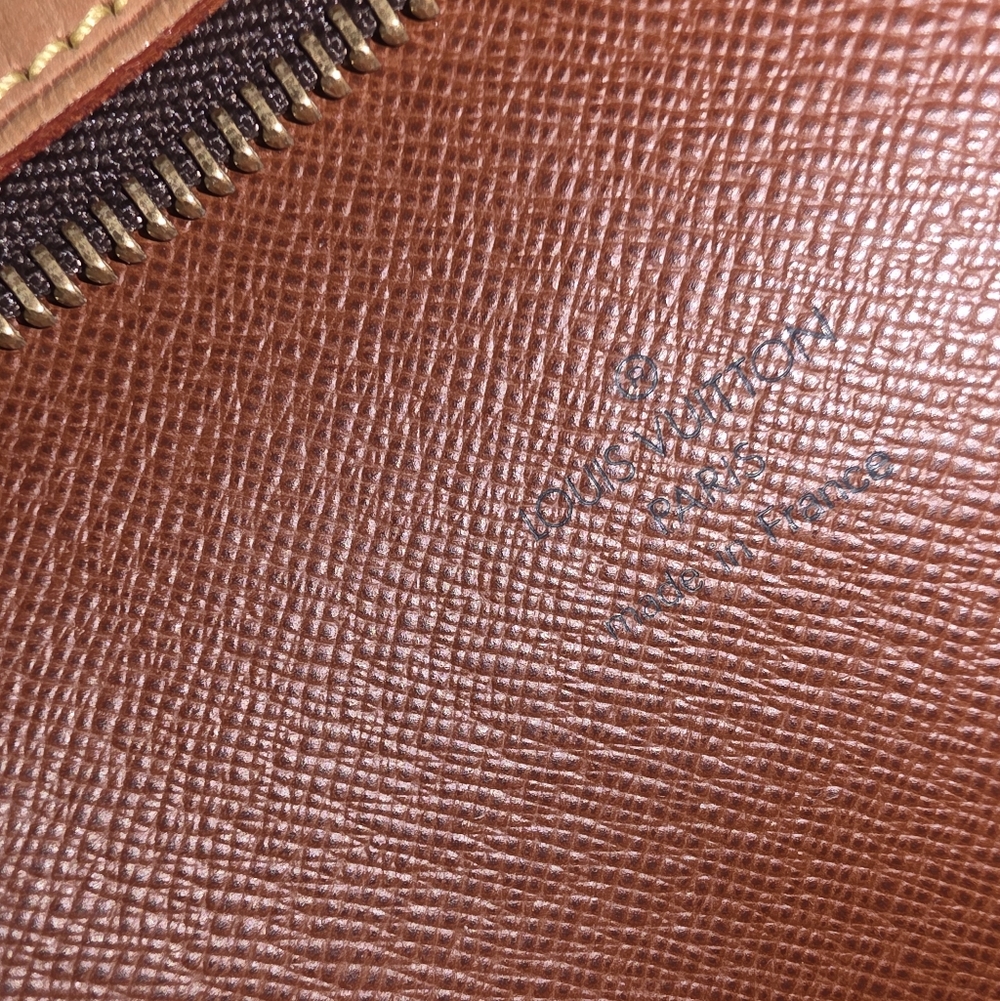 Vintage Pre-loved Louis Vuitton Drouot Monogram Crossbody/Shoulder Bag - Picture 11 of 15